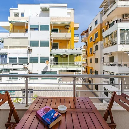 Relax Seafront By Ps Apartment *