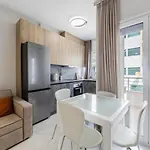 Apartment Relax Seafront By Ps Golem (Tirana)